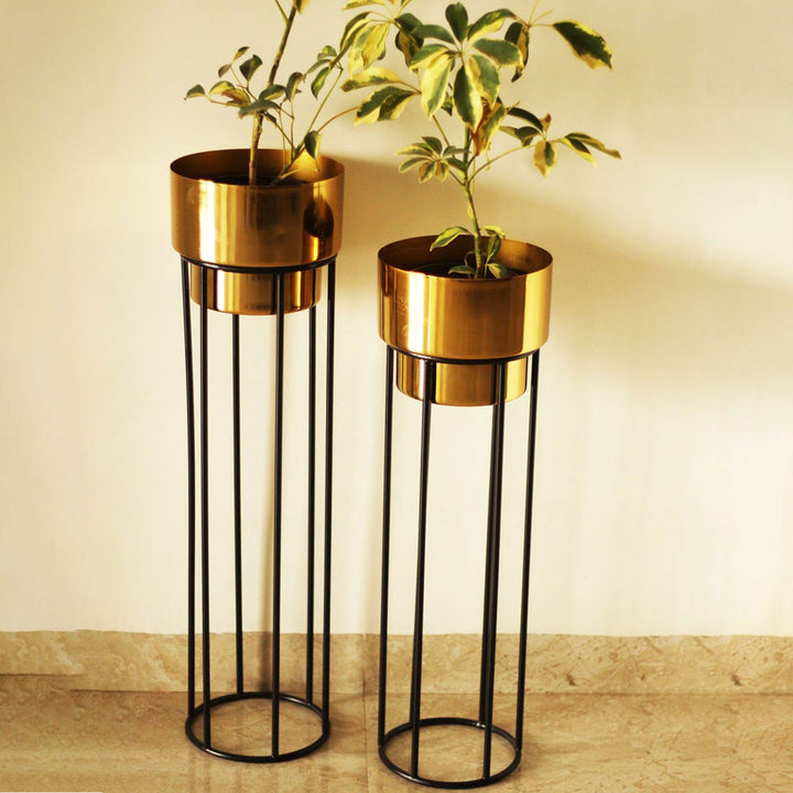 Shiny Noir Aluminium Planter With Iron Stand | Set of 2