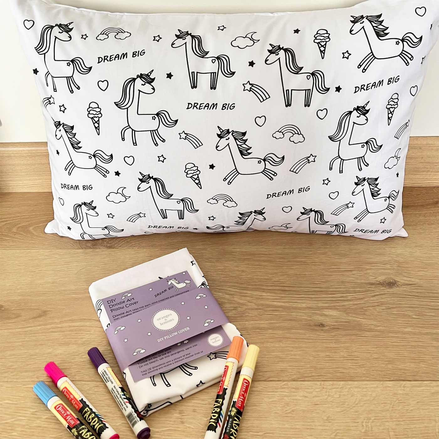 Doodle pillowcase 2024 and pen set