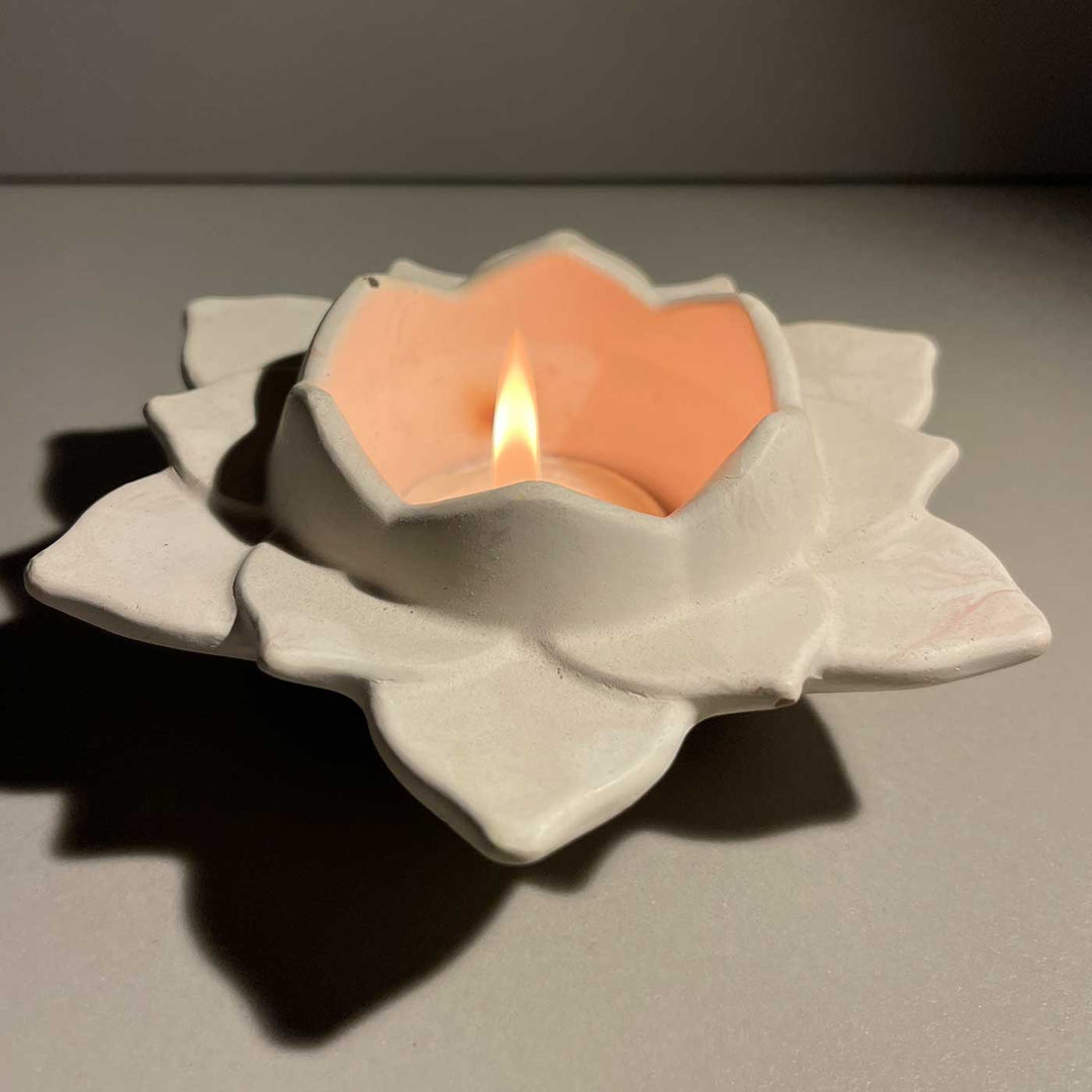 Handmade Beautiful Flower Candle Holder