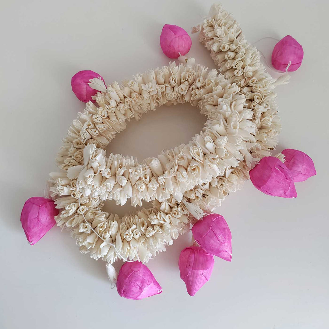 Handmade White & Pink Lotus Buds Toran