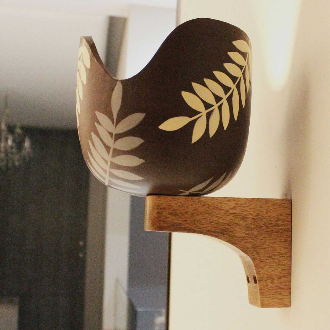 Handmade Brown Leaf Pattern Terracotta Wall Lamp