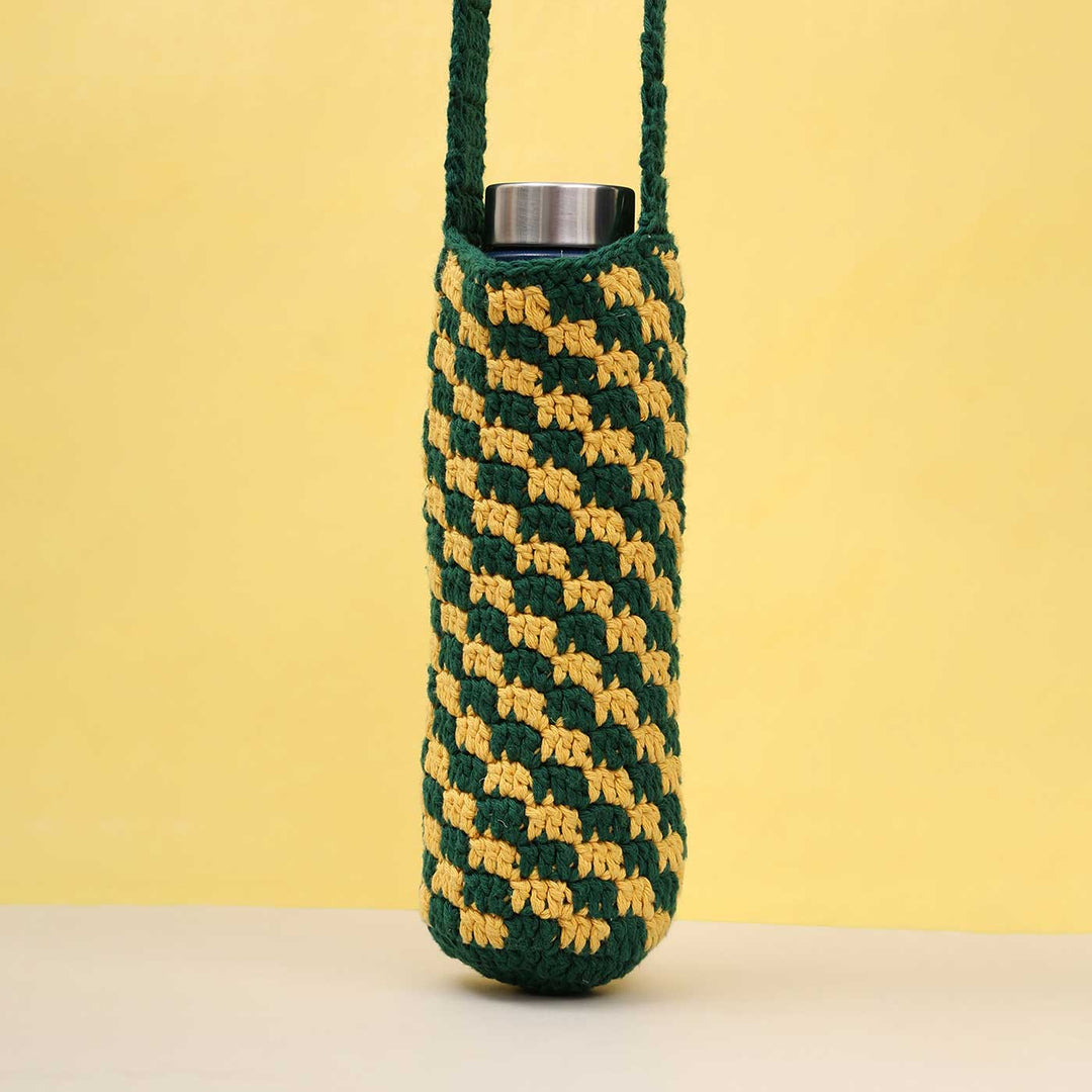 Handmade Crochet Checkered Water Bottle Tote