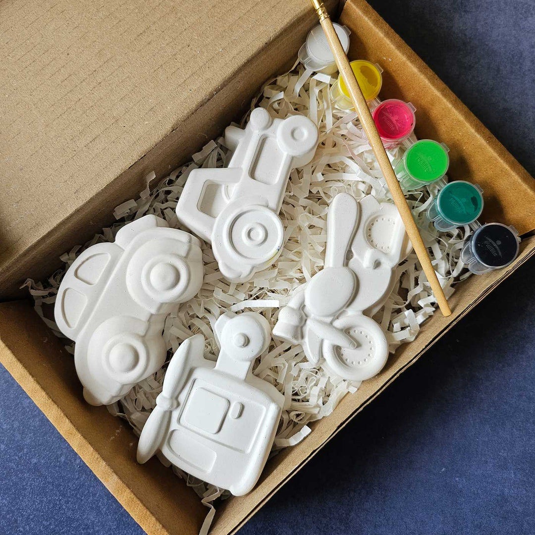 Assorted Ready to Paint Vehicle Theme Clay Diy Kit