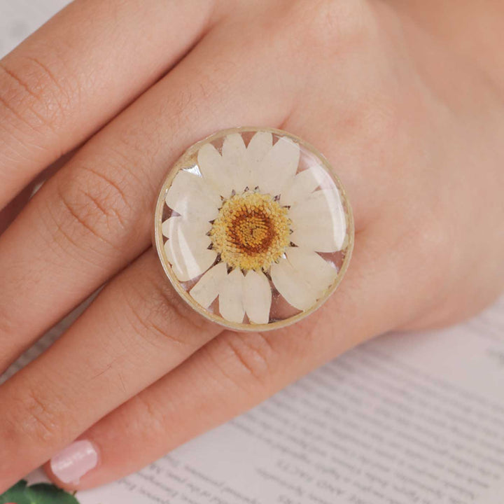 Handmade Preserved Flower White Daisy Brass Ring