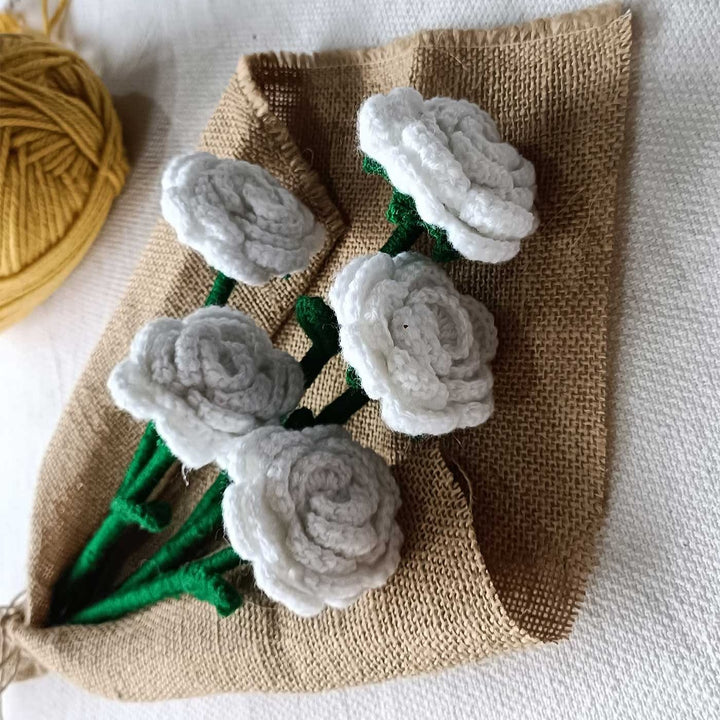 Handmade Crochet White Rose Bouquet | Set Of 5