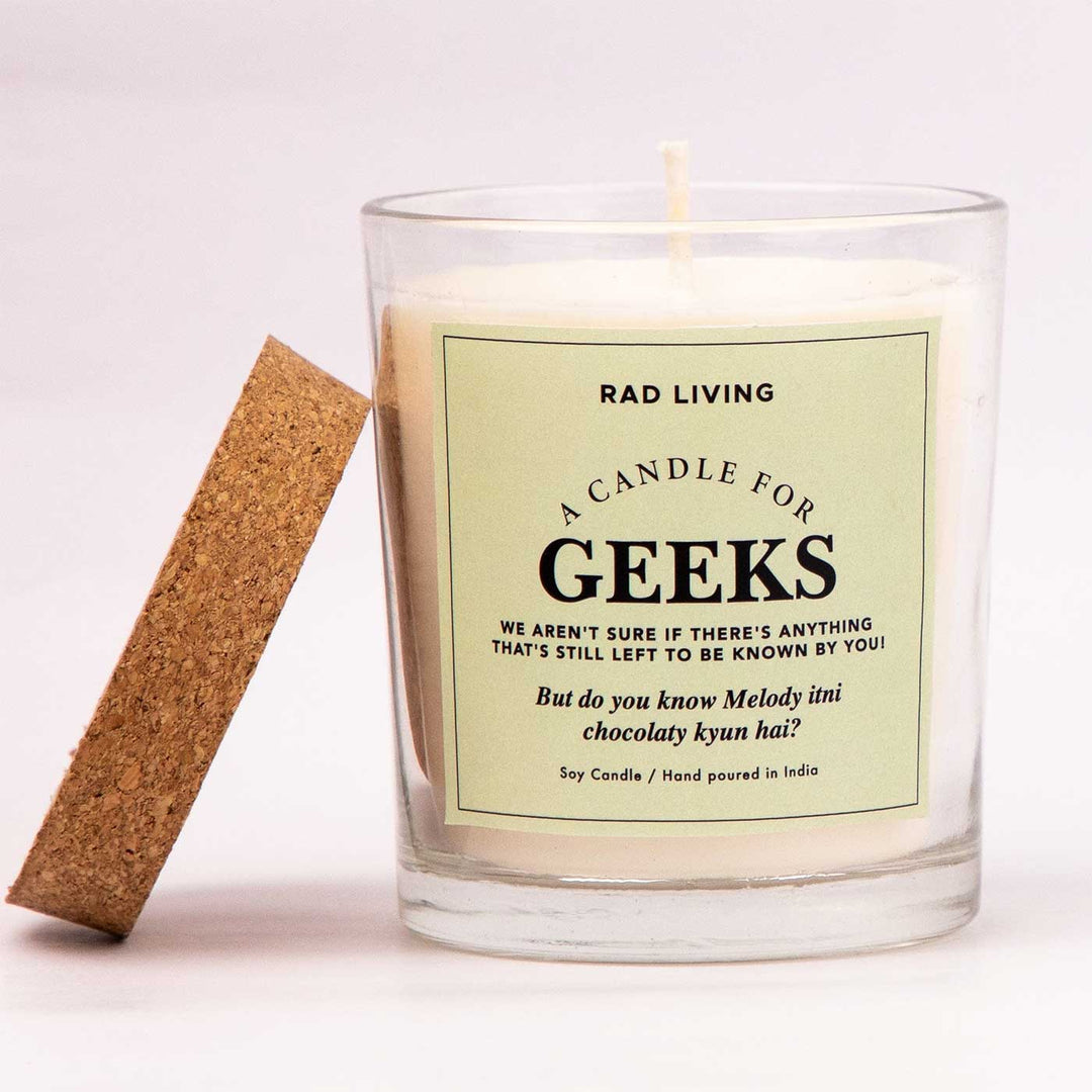 Hand Poured Geeks Sweet Musk Scented Soy Wax Candle