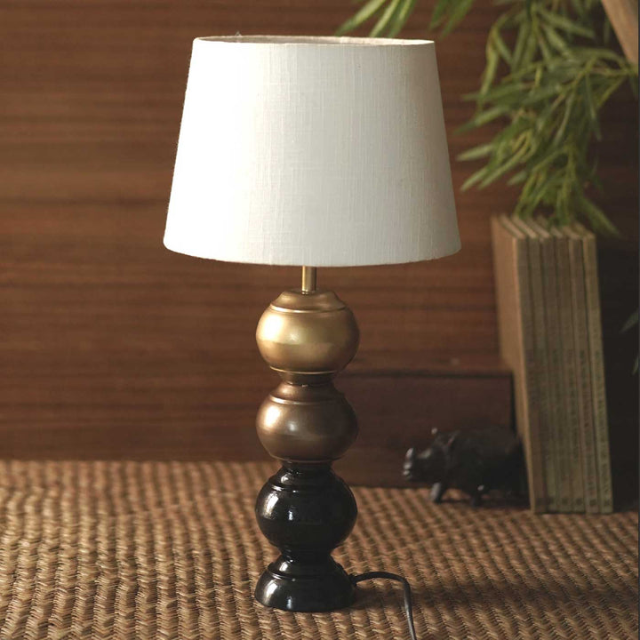 Handmade Dugayi Metal Table Lamp With White Shade