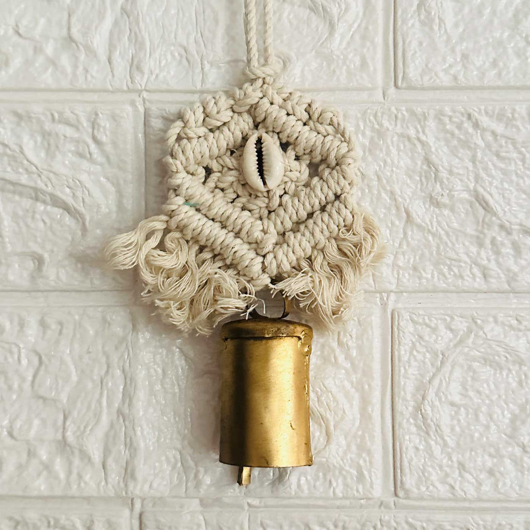 Macrame Bell Hanging With Shell