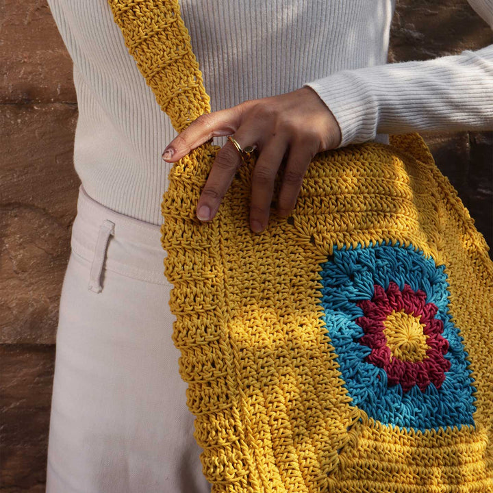 Handmade Crochet Chrysanthemum Quad Spirit Crossbody Bag