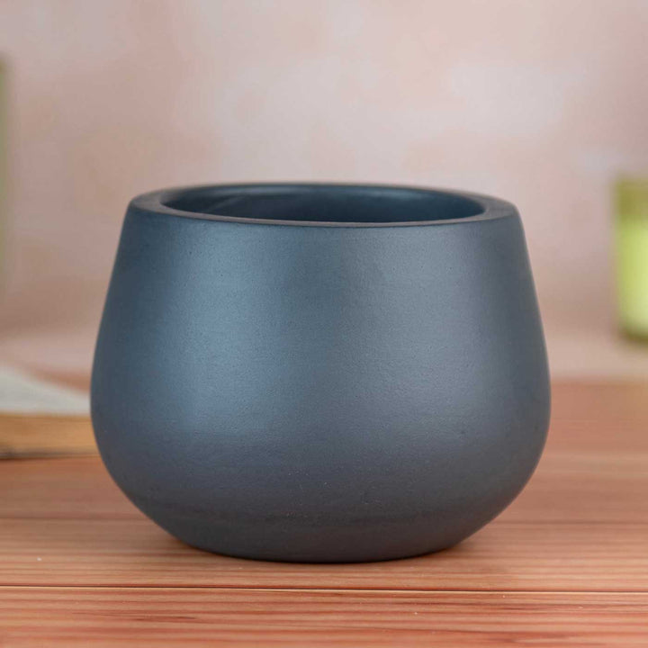 Minimal Grey Terracotta Planter