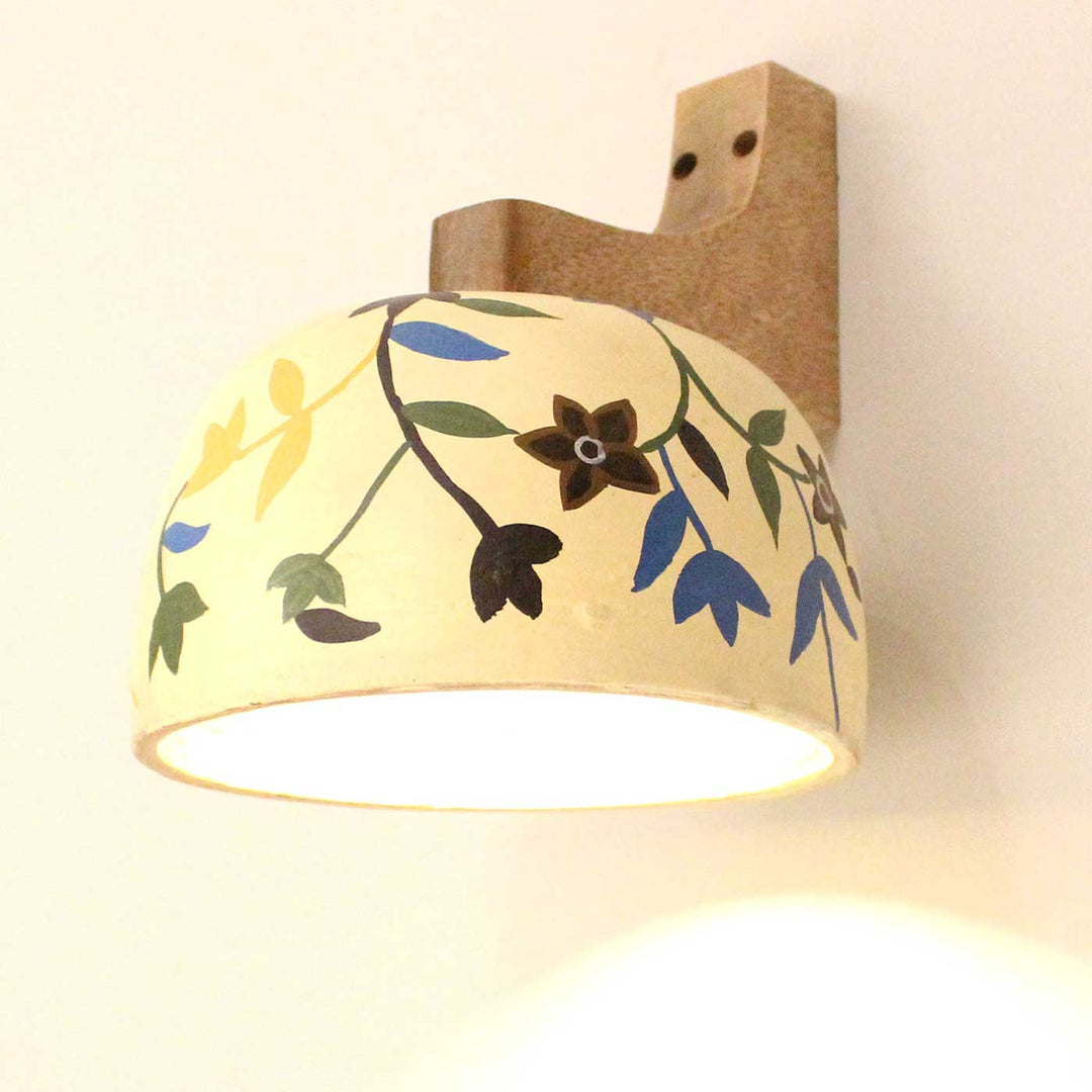 Handmade Leaf Pattern Terracotta Wall Lamp