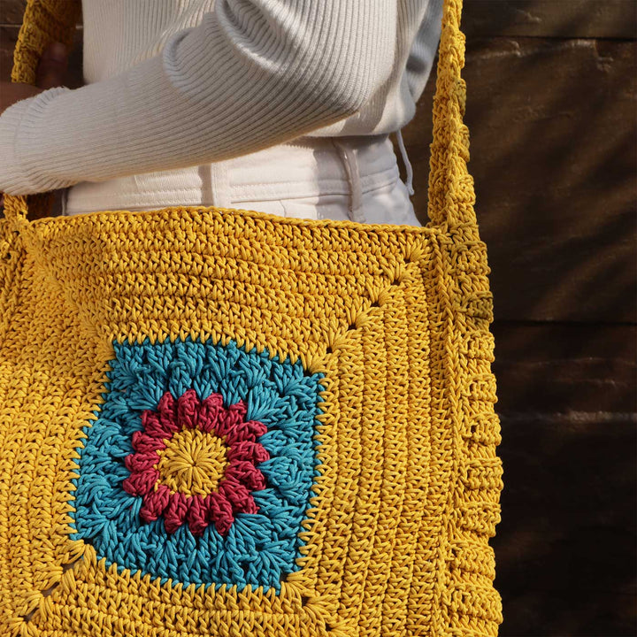 Handmade Crochet Chrysanthemum Quad Spirit Crossbody Bag