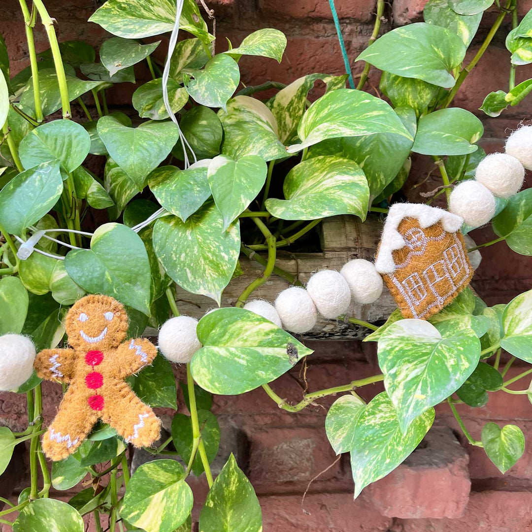 Handmade 3D Upcycled Gingerbread Man Felt Garland/ Bunting For Christmas Decoration