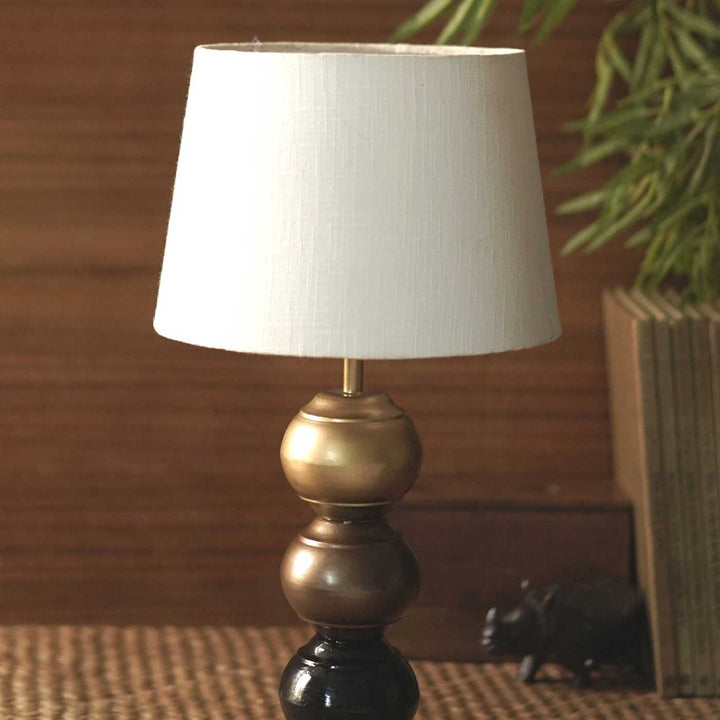 Handmade Dugayi Metal Table Lamp With White Shade