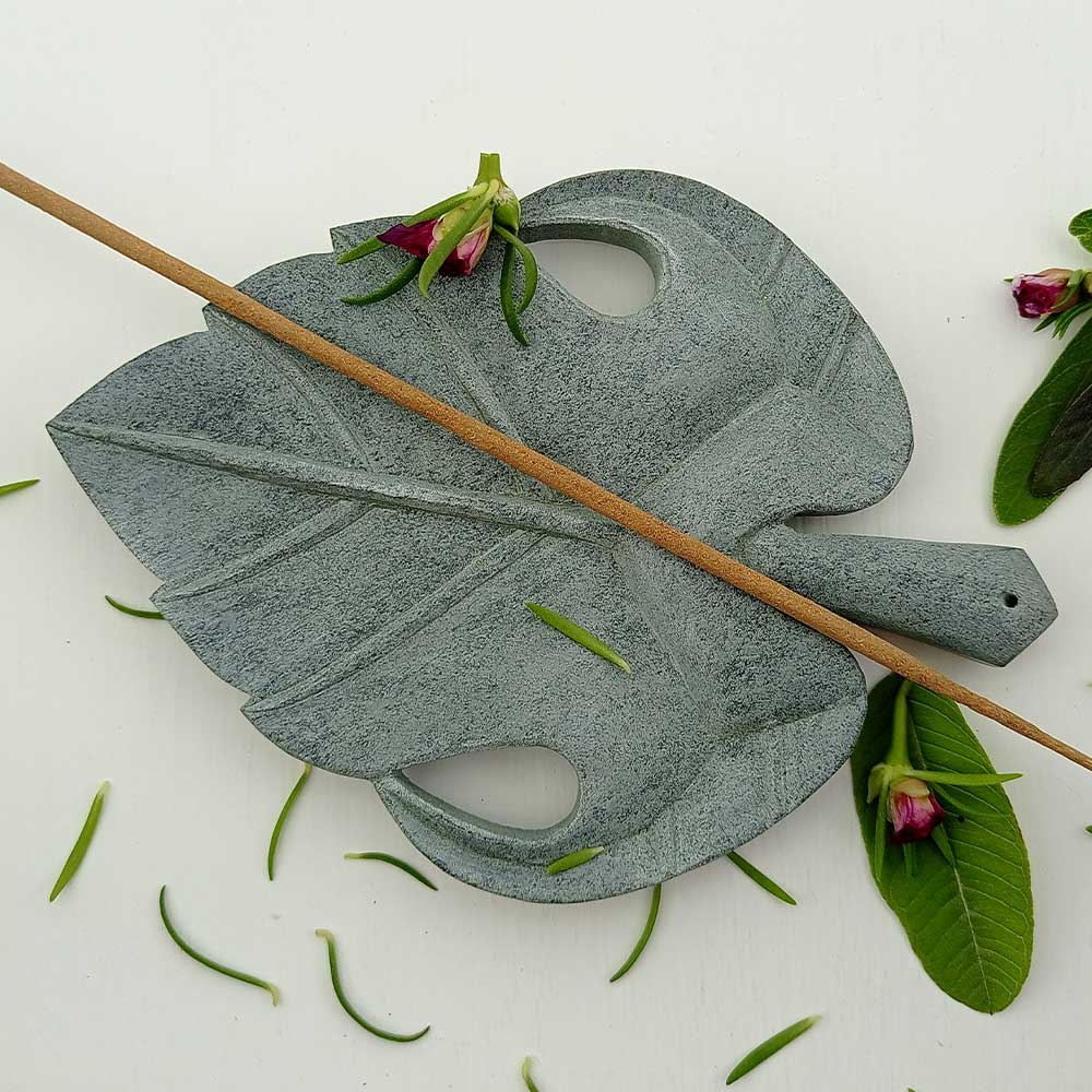 Handmade Handmade Grey Latavia Leaf-Shaped Soapstone Incense Stick Holder