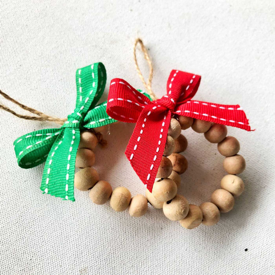 Handmade Round Beaded Wooden Ornament For Christmas Tree Decoration