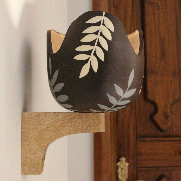 Handmade Brown Leaf Pattern Terracotta Wall Lamp