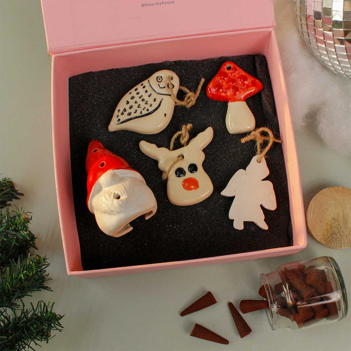 Handmade White & Red Gift Hamper | Xmas Gifting Ideas | Set Of 6