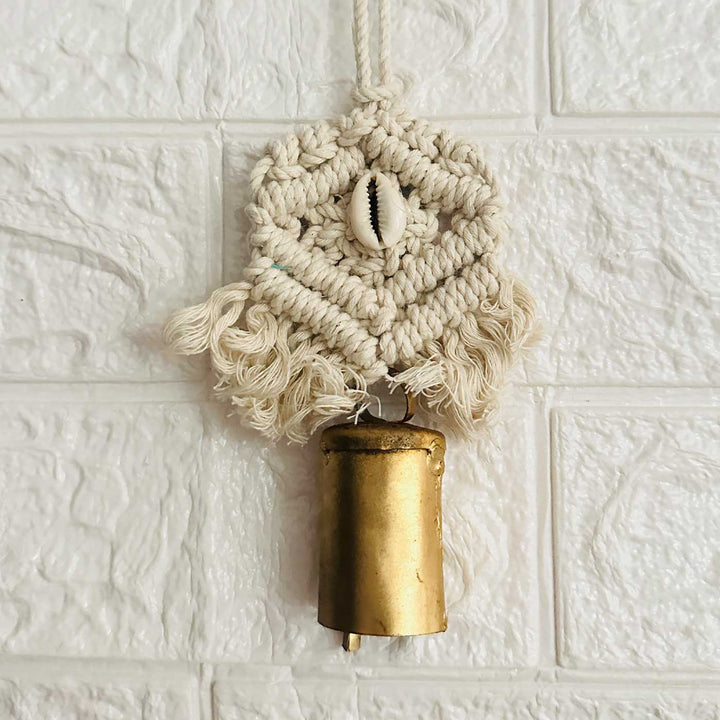 Macrame Bell Hanging With Shell