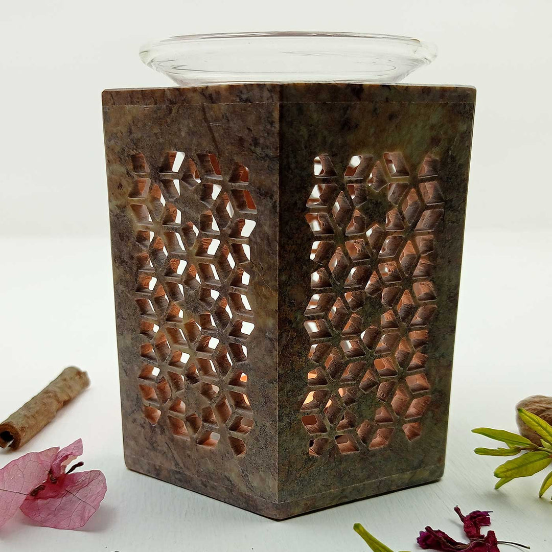 Handmade Emsan Soapstone Aroma Diffuser With Mughal Jaali