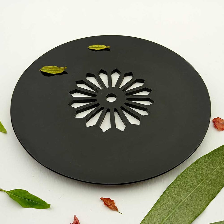 Handmade Black Adawi Stylish Serving Plate Candle Holder