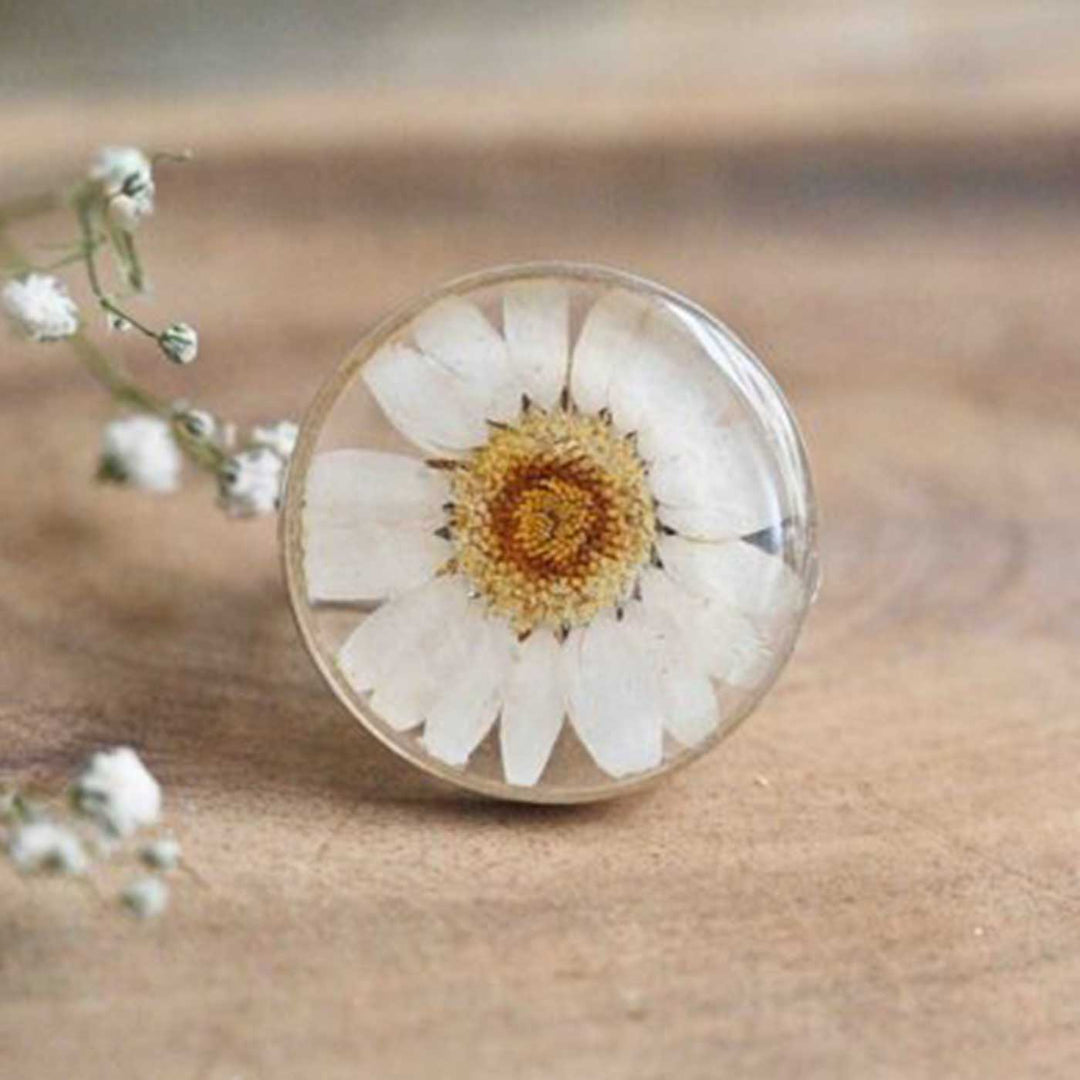 Handmade Preserved Flower White Daisy Brass Ring