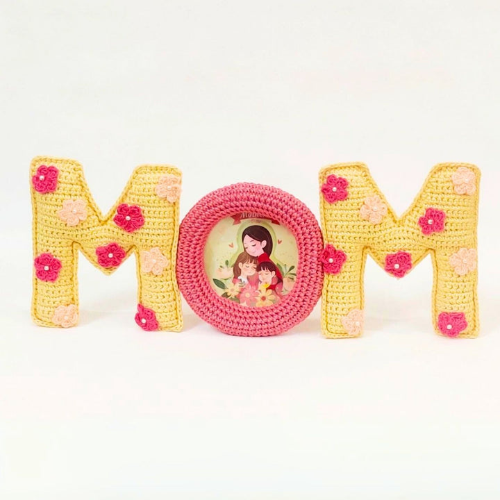 Handmade Crochet Photo Frame for Mothers