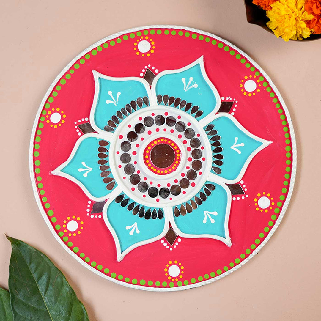 Handmade Lippan Rangoli Wooden Tealight Holder