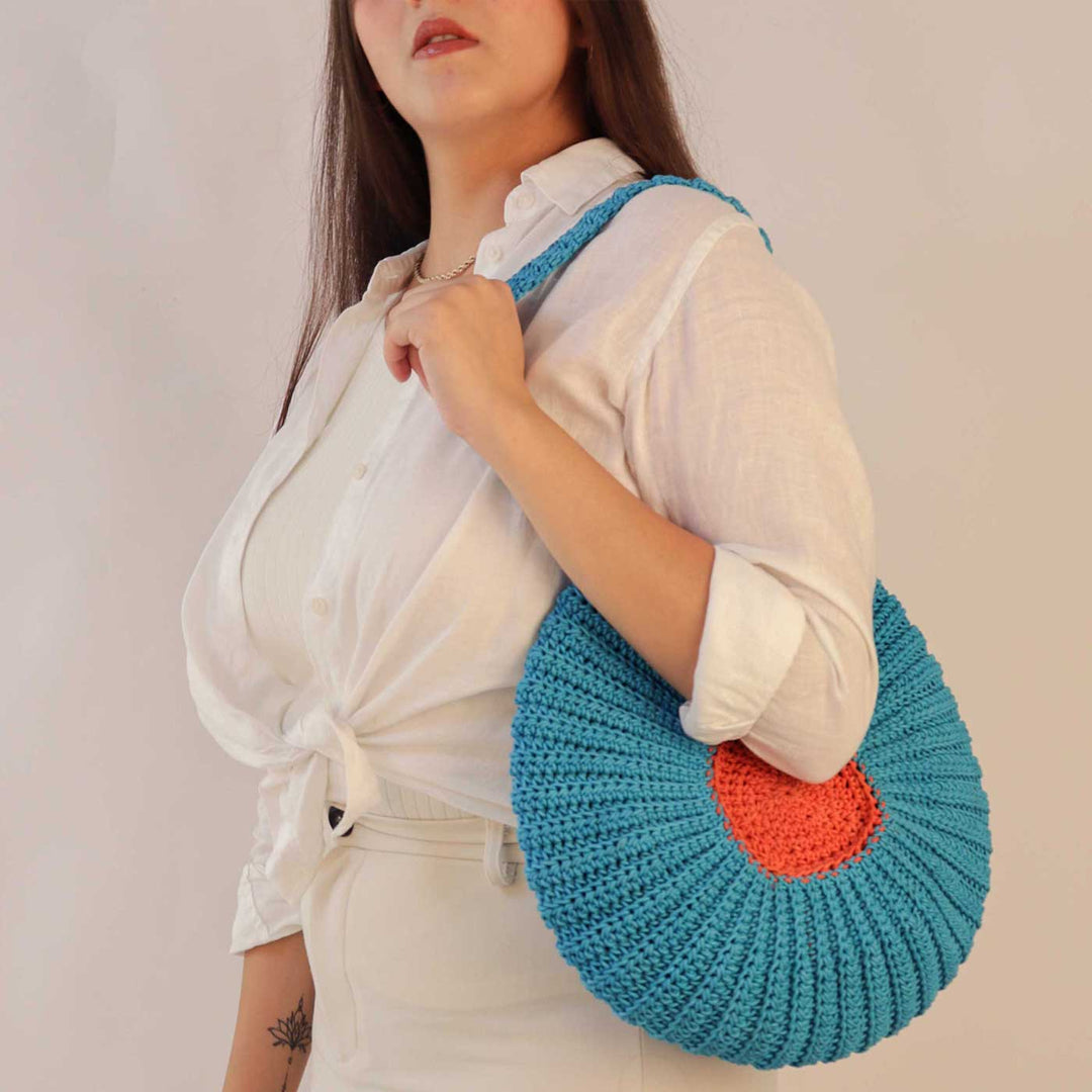 Handmade Crochet Ob Cocoon Shoulder Bag