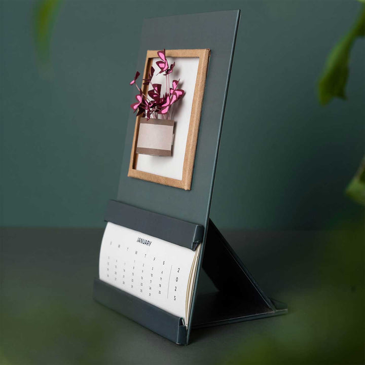 Handmade 3D Oxalis Plant 2025 Desk Calendar