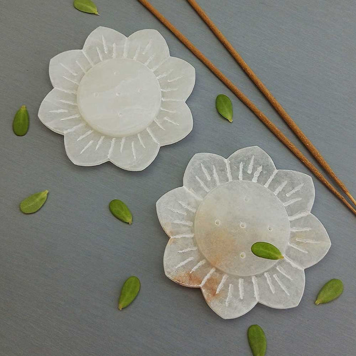 Handmade Handmade White Qays Artistic Alabaster Incense Stick Holder | Set Of 2