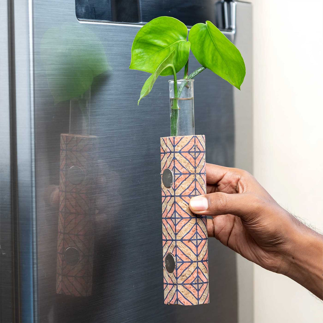 Handmade Classic' Magnetic Test Tube Cork Planter