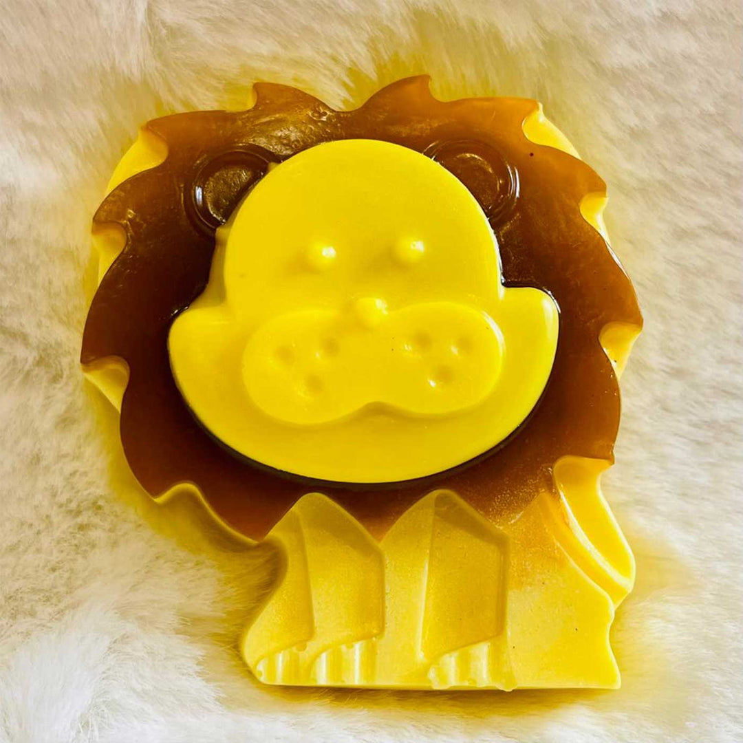 Handmade Lion Shaped Soap And Bathbomb Gift Set | Set Of 2