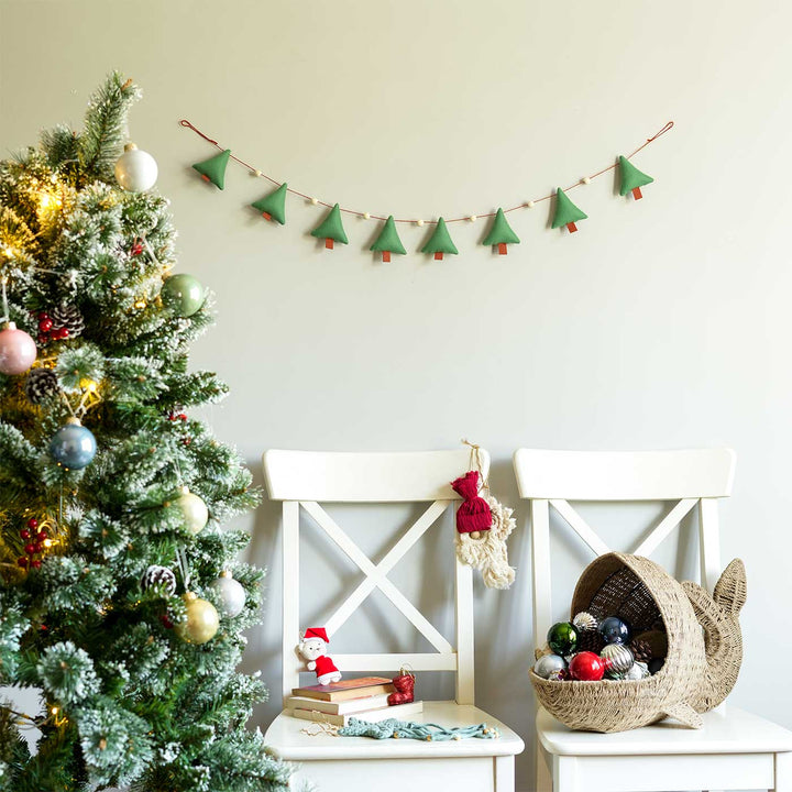 Handmade Little Tree Felt Garland/ Bunting For Christmas Wall Decoration