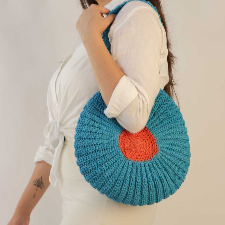 Handmade Crochet Ob Cocoon Shoulder Bag