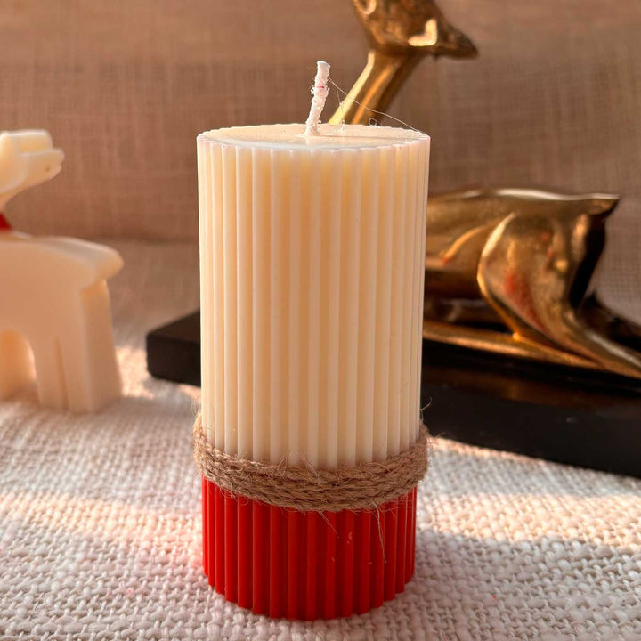 Handmade White & Red Soy Wax Pillar Scented Candle For Christmas Decoration