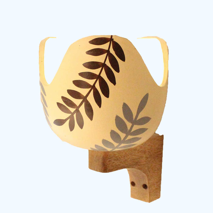 Handmade Trending Leaf Pattern Terracotta Wall Lamp