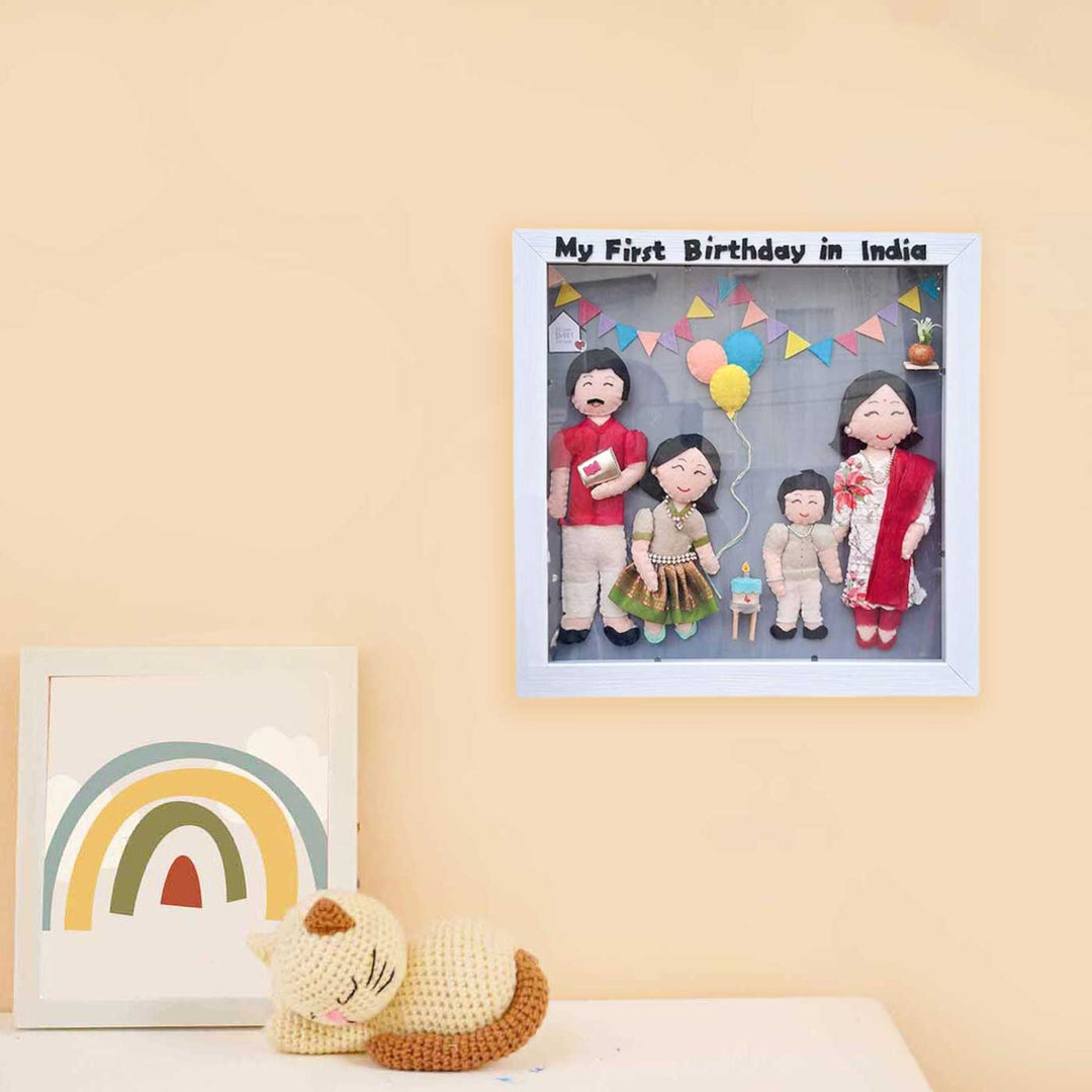 Personalized Family Themed Felt Frame With Kids