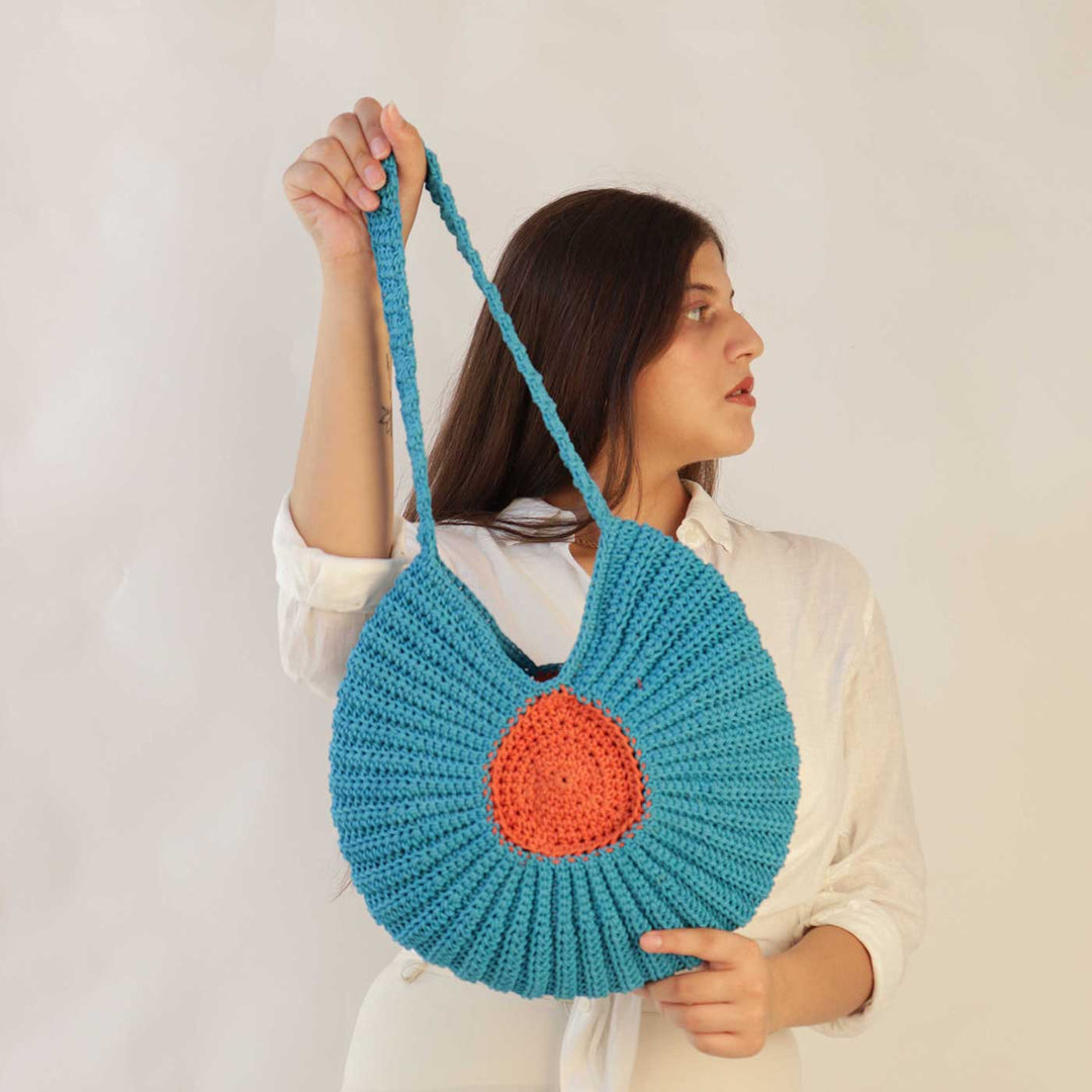 Handmade Crochet Ob Cocoon Shoulder Bag