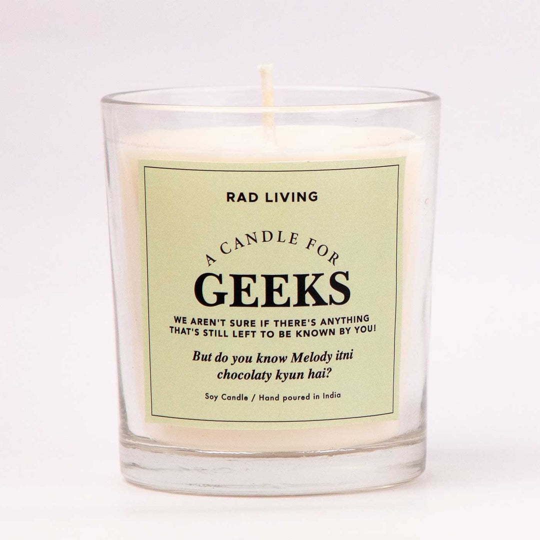 Hand Poured Geeks Sweet Musk Scented Soy Wax Candle