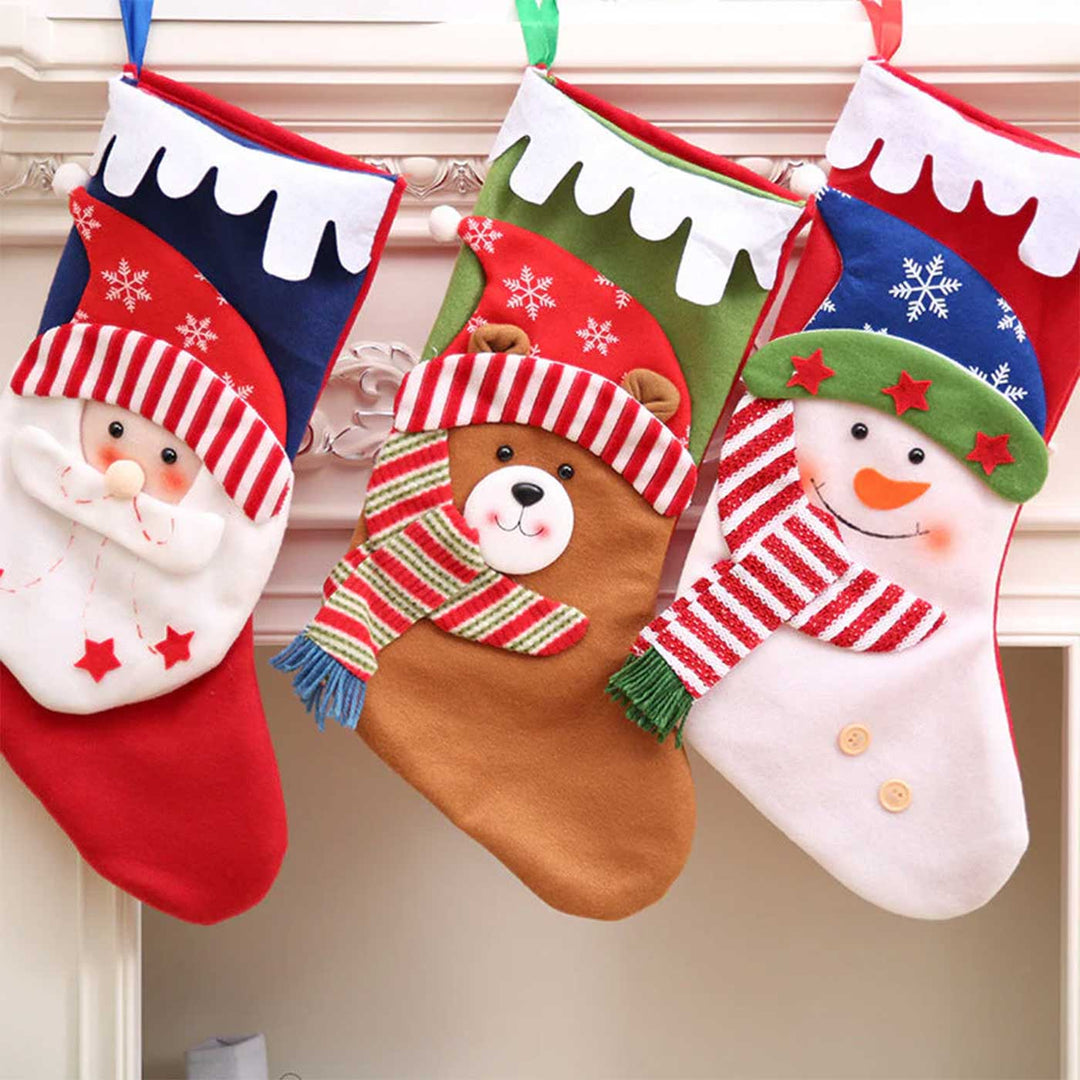 Personalized Snowy Scallop And Muffler Felt Stockings For Christmas Decoration