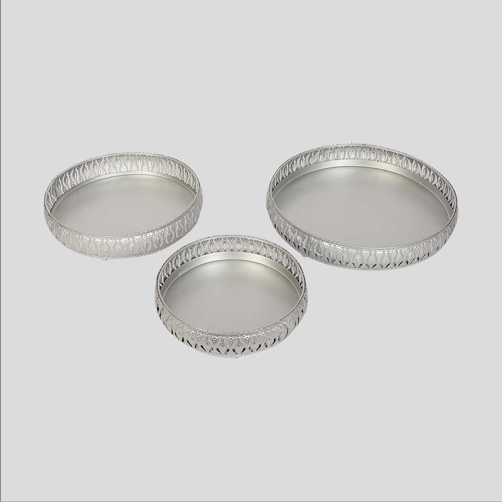 Handmade Round Etching Silver Tray | Set Of 3