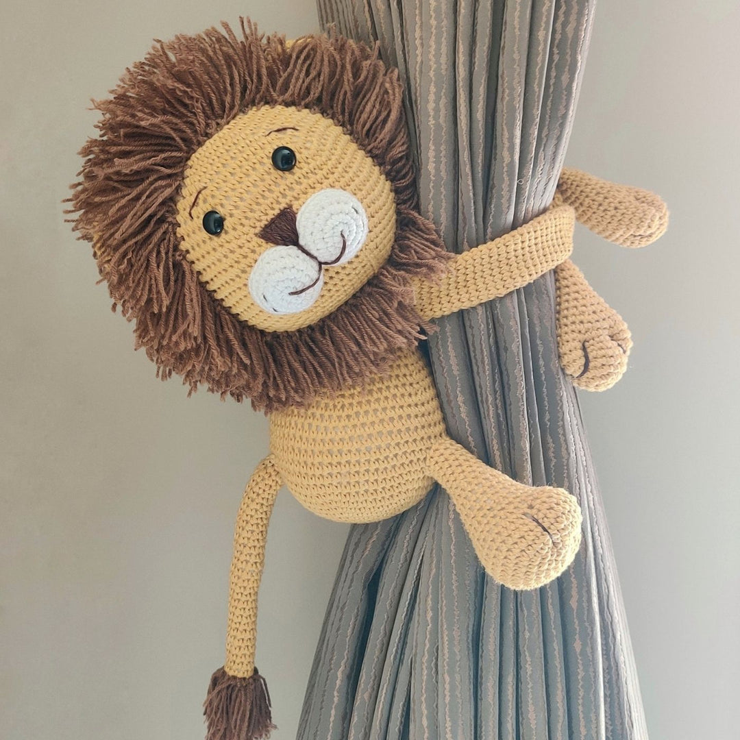 Handmade Crochet Lion Curtain Tie for Newborns