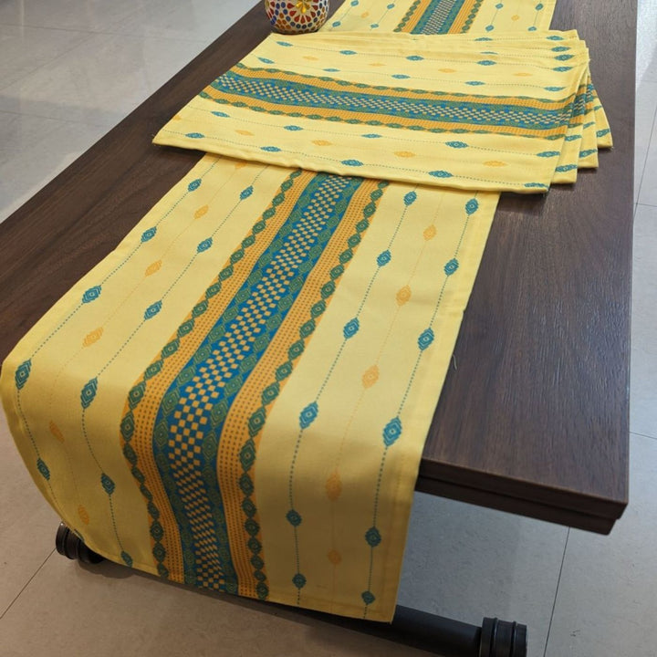 Printed Sambalpuri Ikat Splendour Table Runner & Mat Set