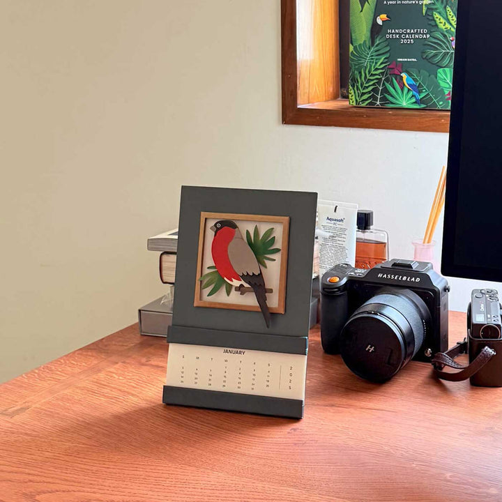 Handmade 3D Bullfinch Bird 2025 Desk Calendar