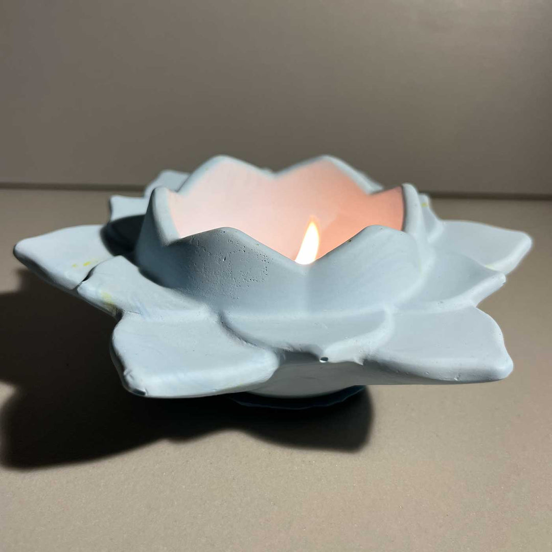 Handmade Beautiful Flower Candle Holder