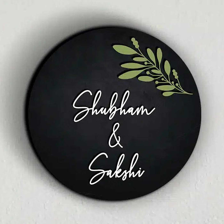 Minimalist Black 3D Printed Nameplate For Couples & Family