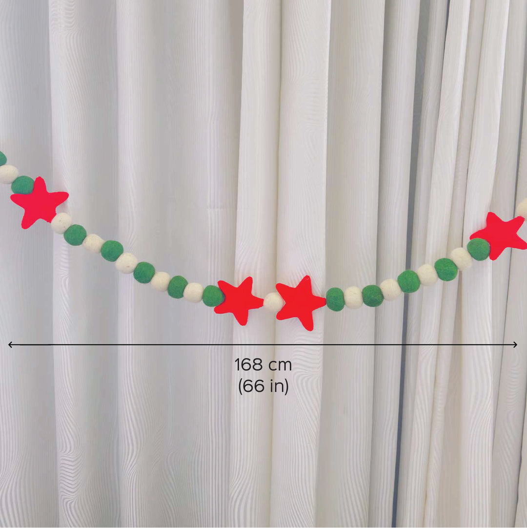 Handmade White, Red & Green Felt Garland/ Bunting For Christmas Decoration