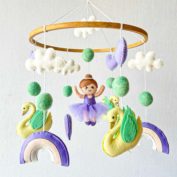 Personalized Handmade Swan Song Carousel Felt Cot Mobile For Newborns