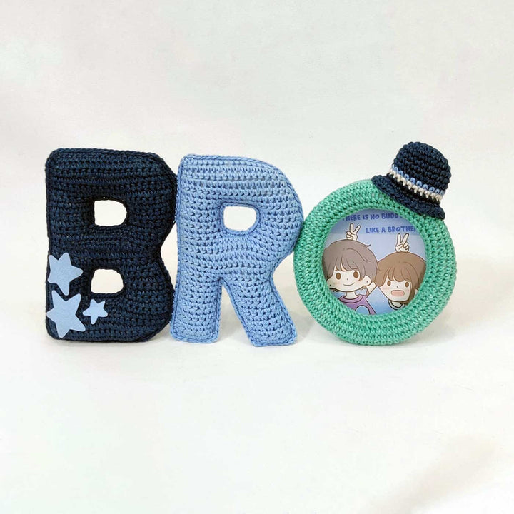 Handmade Crochet Photo Frame For Brothers